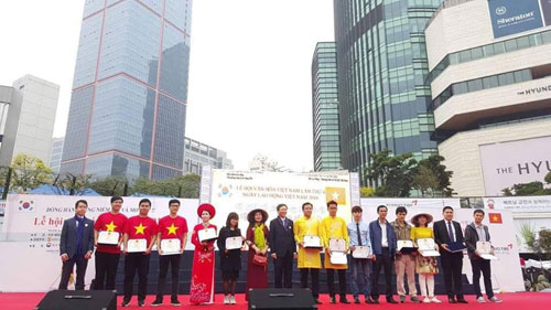 Sôi động Lễ hội văn hóa Việt Nam tại Hàn Quốc lần thứ 6